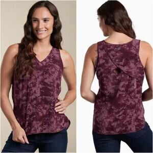 KUHL Women's Vantage Lightweight Performance Tank in Mauve Print Size XL